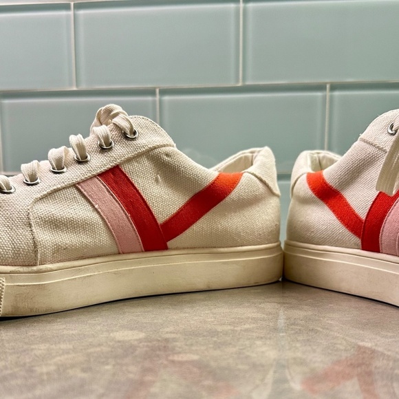 BP Sneaker with Pink Stripes | Size 9.5 - Picture 3 of 8